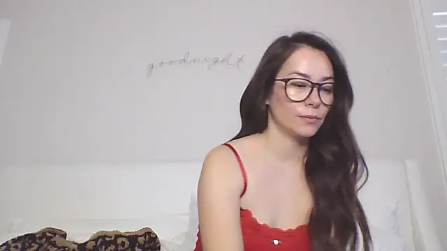 Snapshot of mixedasiangirl chatting on 16, 12, 2025 mixedasiangirl online show from 16, 12, 2025