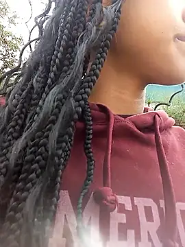 bonnie 18x online show from 29, 11, 2025