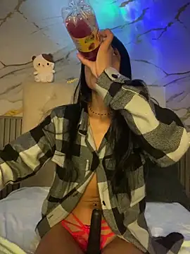 bonnie 18x online show from 22, 3, 2025