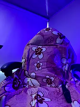 bonnie 18x online show from 26, 11, 2025