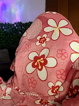 bonnie 18x online show from 2, 10, 2025