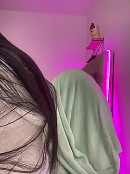 bonnie 18x online show from 16, 3, 2025