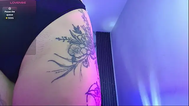luccianagreyy online show from 5, 5, 2026