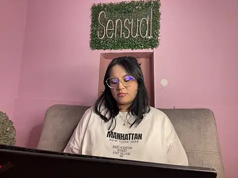 PoliBenett  online show from 11, 2, 2025