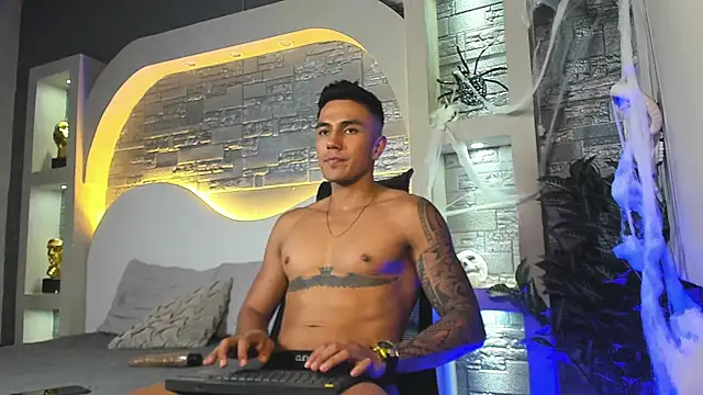 Aron Bolt online show from 1, 11, 2025