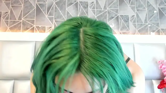 Im gaia online show from 10, 3, 2025