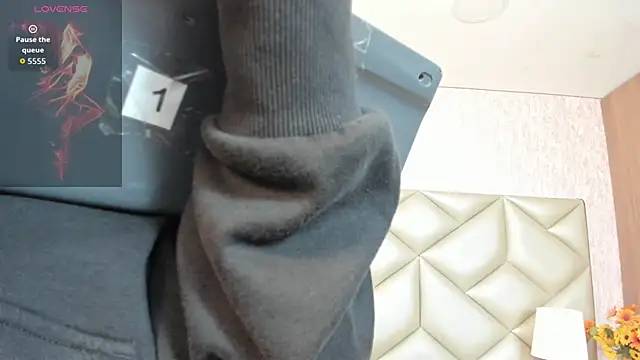 Im gaia online show from 10, 9, 2025