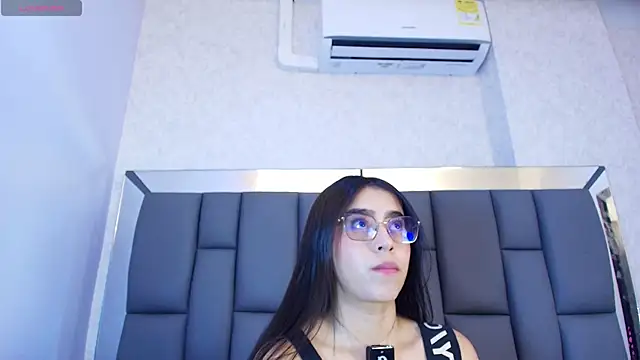 Amy wats0n online show from 6, 4, 2026