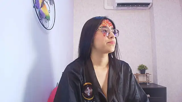 Amy wats0n online show from 31, 10, 2025