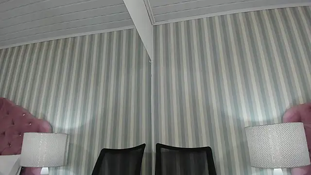 HazelMoret online show from 22, 3, 2025