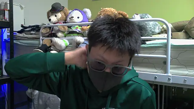 Owl1216 online show from 12, 1, 2025