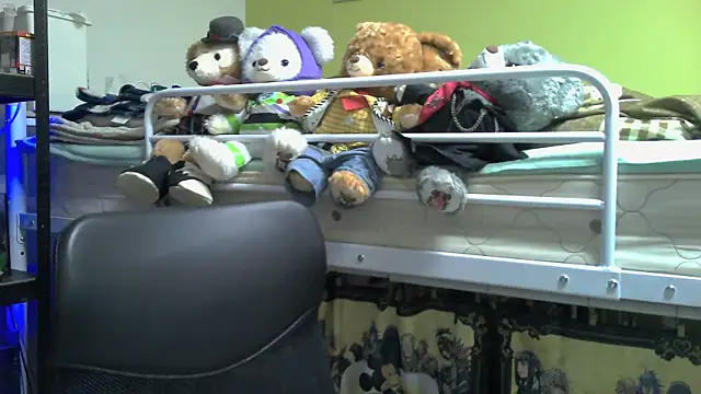 Owl1216 online show from 10, 1, 2025