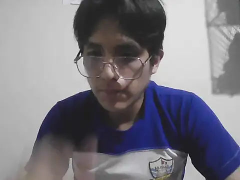 Snapshot of HardDick2 chatting on 8, 7, 2026 HardDick2 online show from 8, 7, 2026