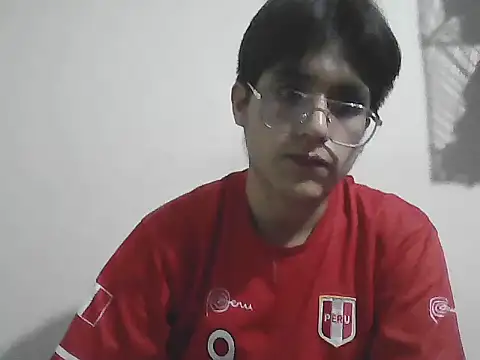 Snapshot of HardDick2 chatting on 15, 6, 2026 HardDick2 online show from 15, 6, 2026