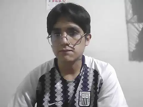 Snapshot of HardDick2 chatting on 24, 6, 2026 HardDick2 online show from 24, 6, 2026