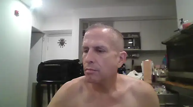 Snapshot of Diegoperrote682661 chatting on 6, 3, 2025 Diegoperrote682661 online show from 6, 3, 2025