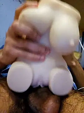 Axeltu77 online show from 5, 4, 2026