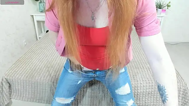 BettyBloom69 online show from 26, 2, 2025