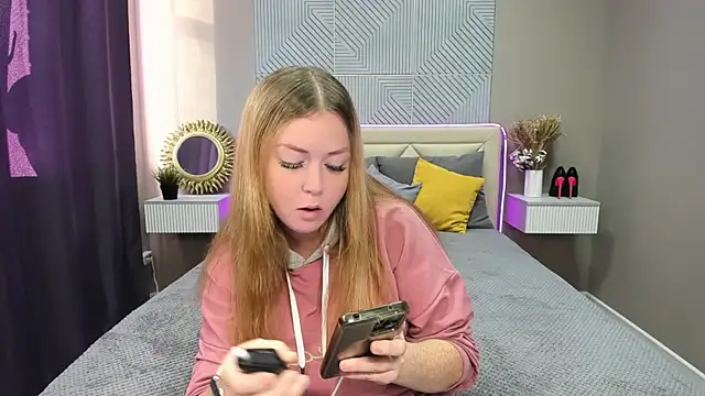 BettyBloom69 online show from 17, 9, 2025