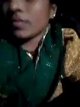 riya houswife online show from 8, 11, 2025