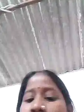 riya houswife online show from 14, 11, 2025