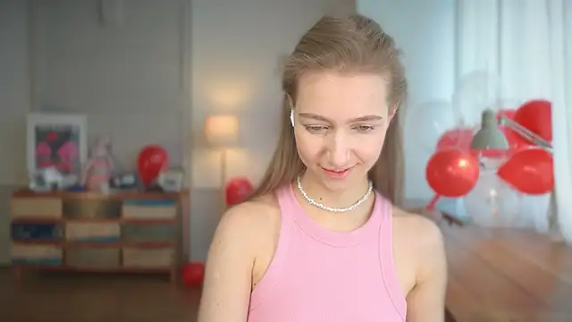 solar bella online show from 17, 2, 2025