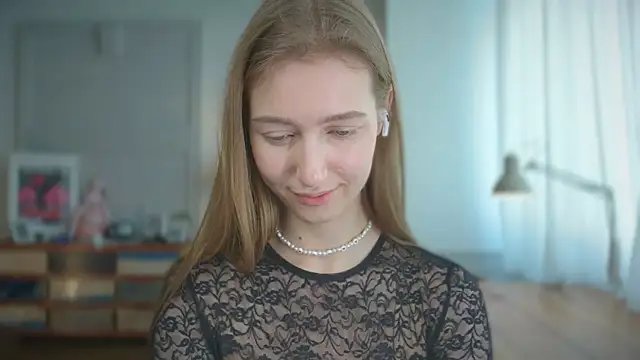 solar bella online show from 15, 3, 2025