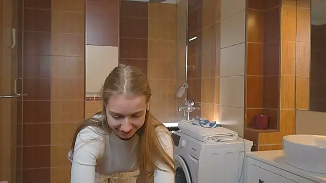 solar bella online show from 3, 1, 2025