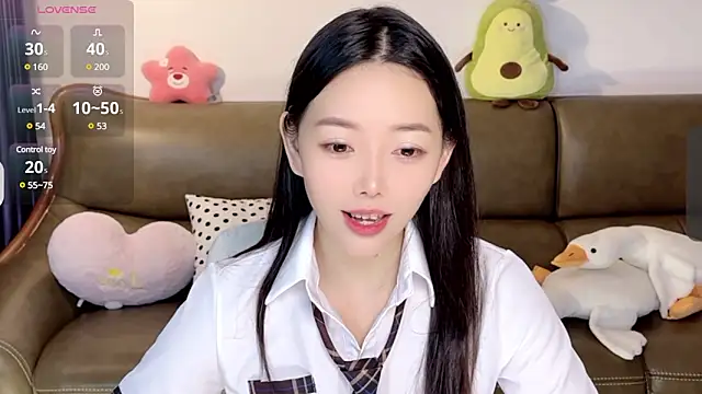 Yilin1999 online show from 21, 2, 2025