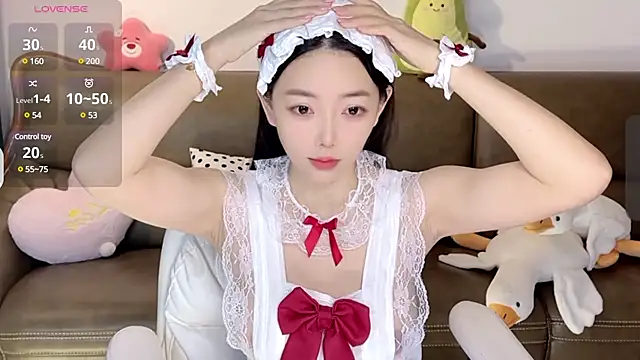 Yilin1999 online show from 22, 2, 2025