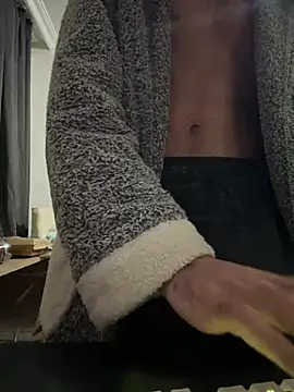 Snapshot of pxrnsenpaii chatting on 8, 3, 2025 pxrnsenpaii online show from 8, 3, 2025