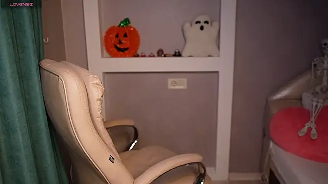 LisaElfy online show from 3, 11, 2025