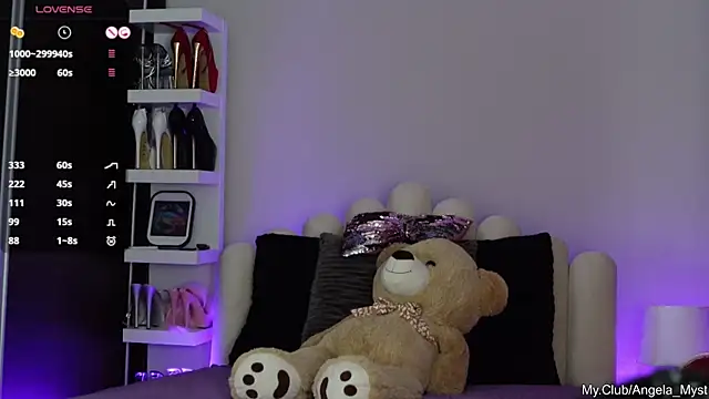 Snapshot of Angela_Myst chatting on 3, 4, 2026 Angela Myst online show from 3, 4, 2026