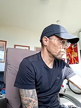 mileflav0r online show from 3, 5, 2026