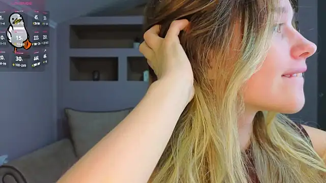 LinaCristonsen online show from 14, 10, 2025