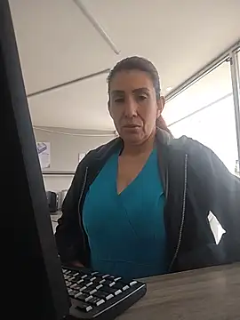 Perla Franco online show from 11, 6, 2026