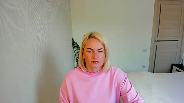 Snapshot of Alicee_Gracee chatting on 21, 6, 2026 Alicee Gracee online show from 21, 6, 2026