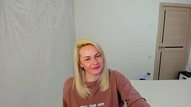 Alicee Gracee online show from 29, 3, 2026