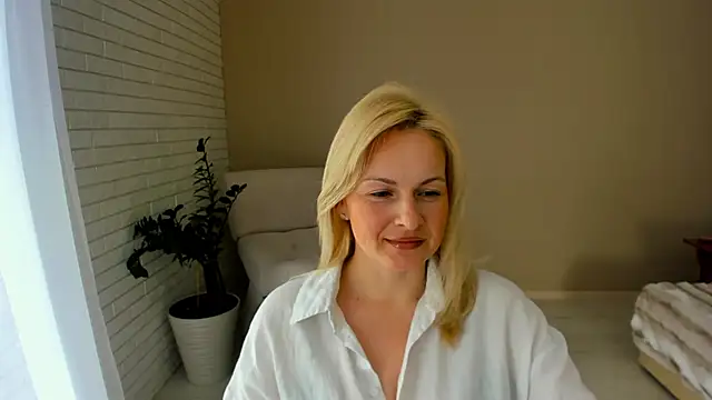 Snapshot of Alicee_Gracee chatting on 20, 2, 2026 Alicee Gracee online show from 20, 2, 2026