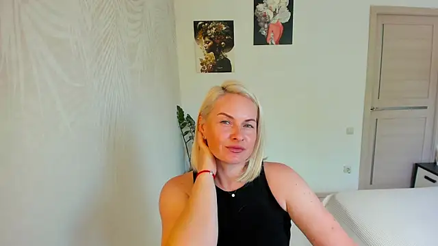Snapshot of Alicee_Gracee chatting on 13, 7, 2026 Alicee Gracee online show from 13, 7, 2026
