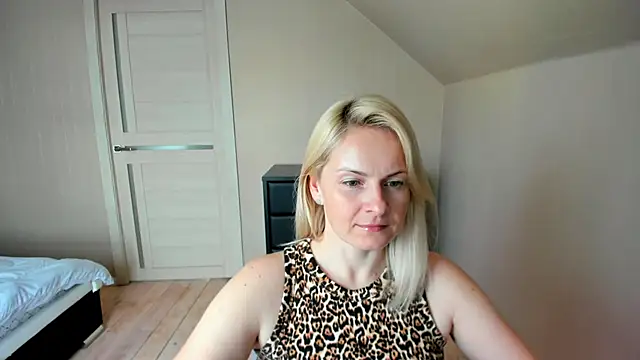 Alicee Gracee online show from 14, 3, 2025