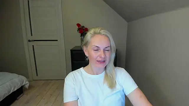 Alicee Gracee online show from 7, 10, 2025