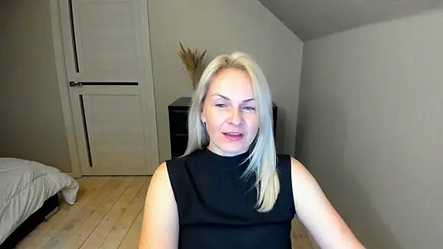 Alicee Gracee online show from 17, 10, 2025