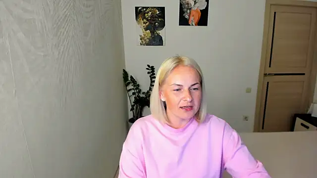 Snapshot of Alicee_Gracee chatting on 30, 6, 2026 Alicee Gracee online show from 30, 6, 2026