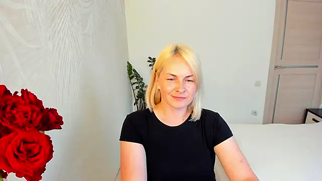 Snapshot of Alicee_Gracee chatting on 15, 6, 2026 Alicee Gracee online show from 15, 6, 2026
