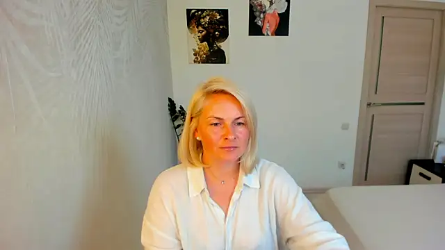 Snapshot of Alicee_Gracee chatting on 9, 7, 2026 Alicee Gracee online show from 9, 7, 2026