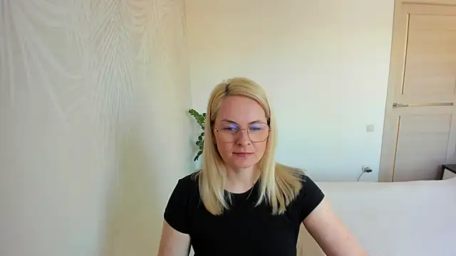 Alicee Gracee online show from 24, 3, 2026