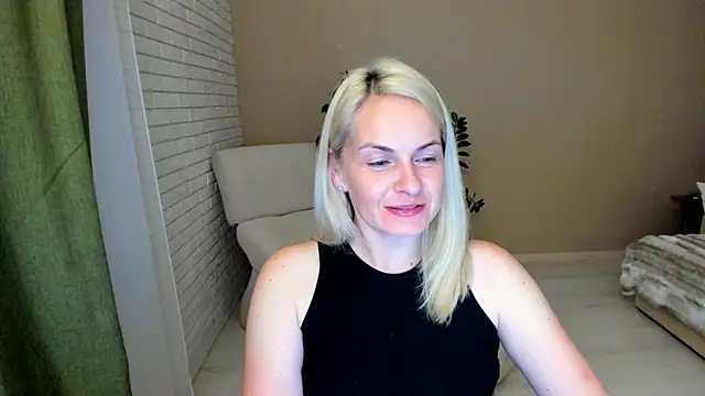 Alicee Gracee online show from 21, 9, 2025