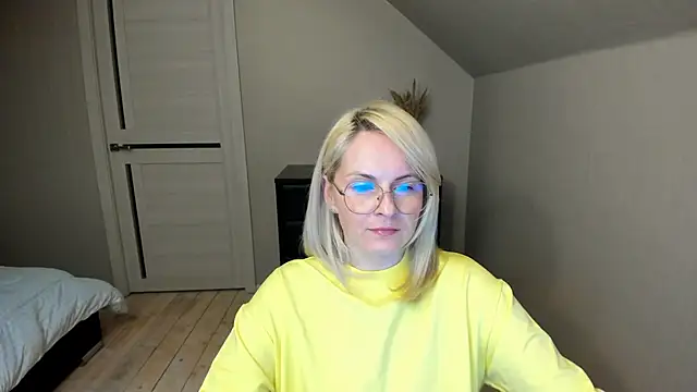 Alicee Gracee online show from 15, 3, 2025