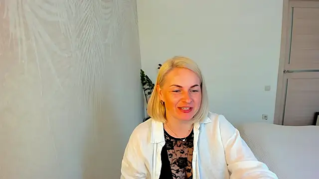 Alicee Gracee online show from 29, 5, 2026